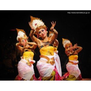 Sekar Jepun Costume