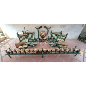 Seven-tone Semar Pegulingan - Classical Formation