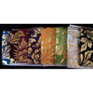 Tapih (gold-painted under-cloth)