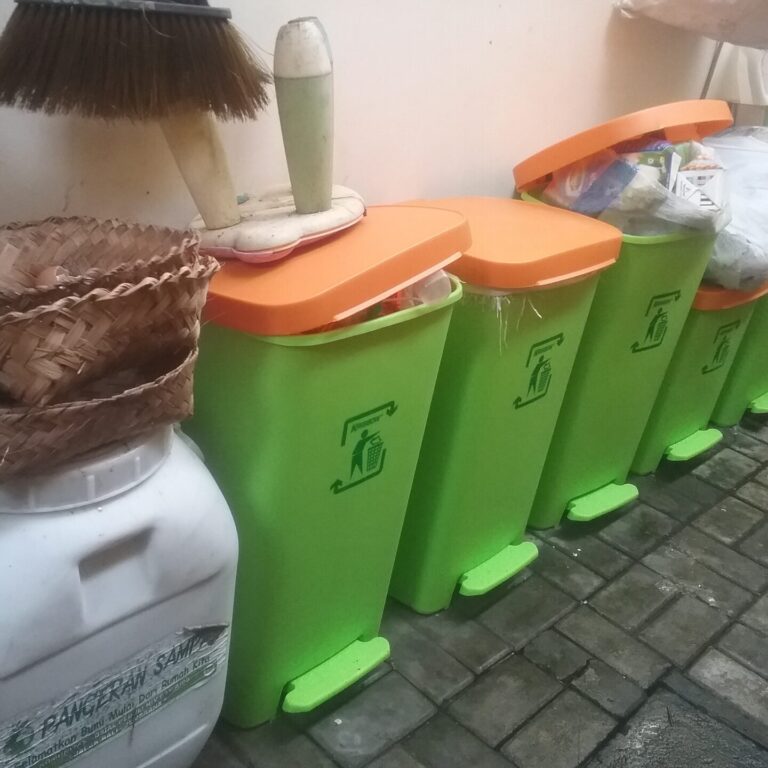 Green Waste & Recycling Hub
