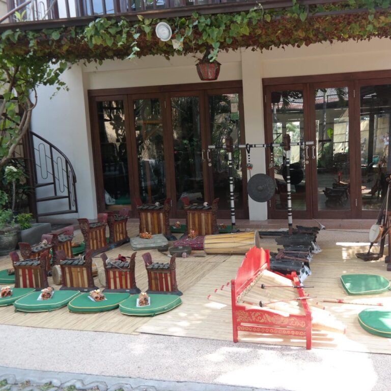 Outdoor Gamelan Set-Up